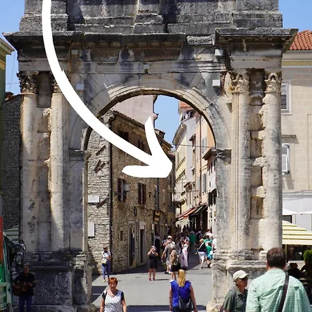 Tt Apartmani - Historic Center Pula * 풀라