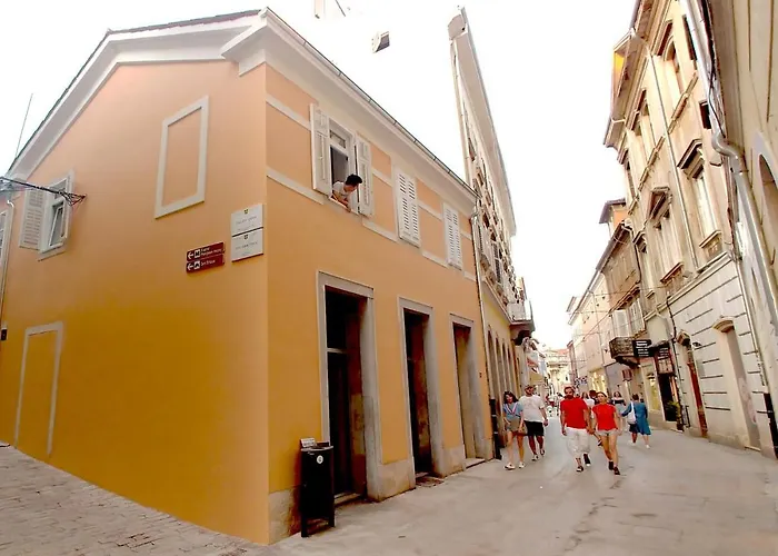 Ttapartmani Lejlighed *